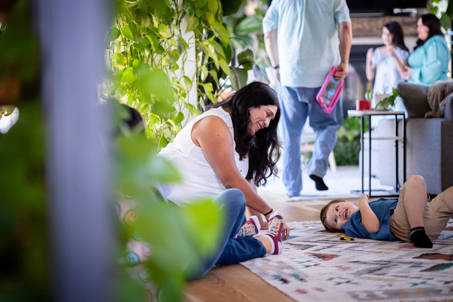 TRAVELSAVERS Sets New Fundraising Record of $125,000 for Autism Speaks at Travel Market 2026